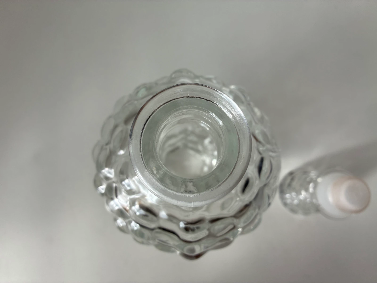Vintage glass carafe grape pattern 1970s with original stopper – photo 6